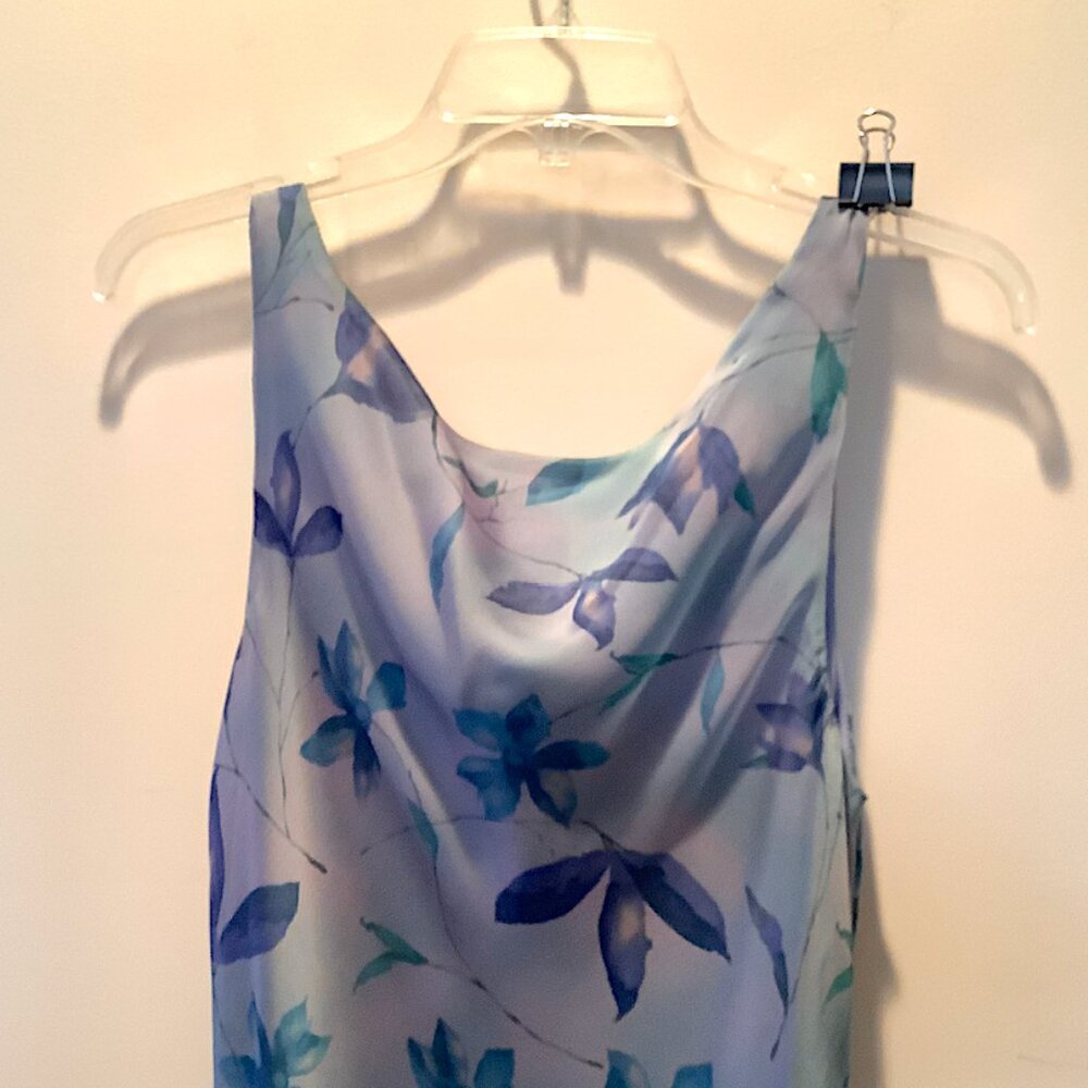 Jade Couture -Sexy Sleeveless  Dress, scooped neckline with flirty hem, size 10 - Picture 8 of 13